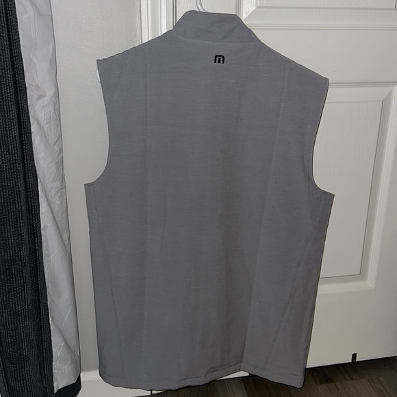 Travis Mathew Full Zip Vest - Gray - Medium NWOT - Picture 4 of 5